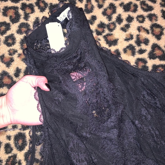 Neiman Marcus On the Road Black Lace Halter Dress - Picture 8 of 8
